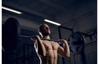 Deltoid Kası için Hangi Overhead Press Daha Yararlı?